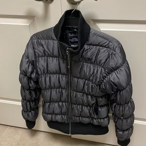 North face woman’s jacket great condition !